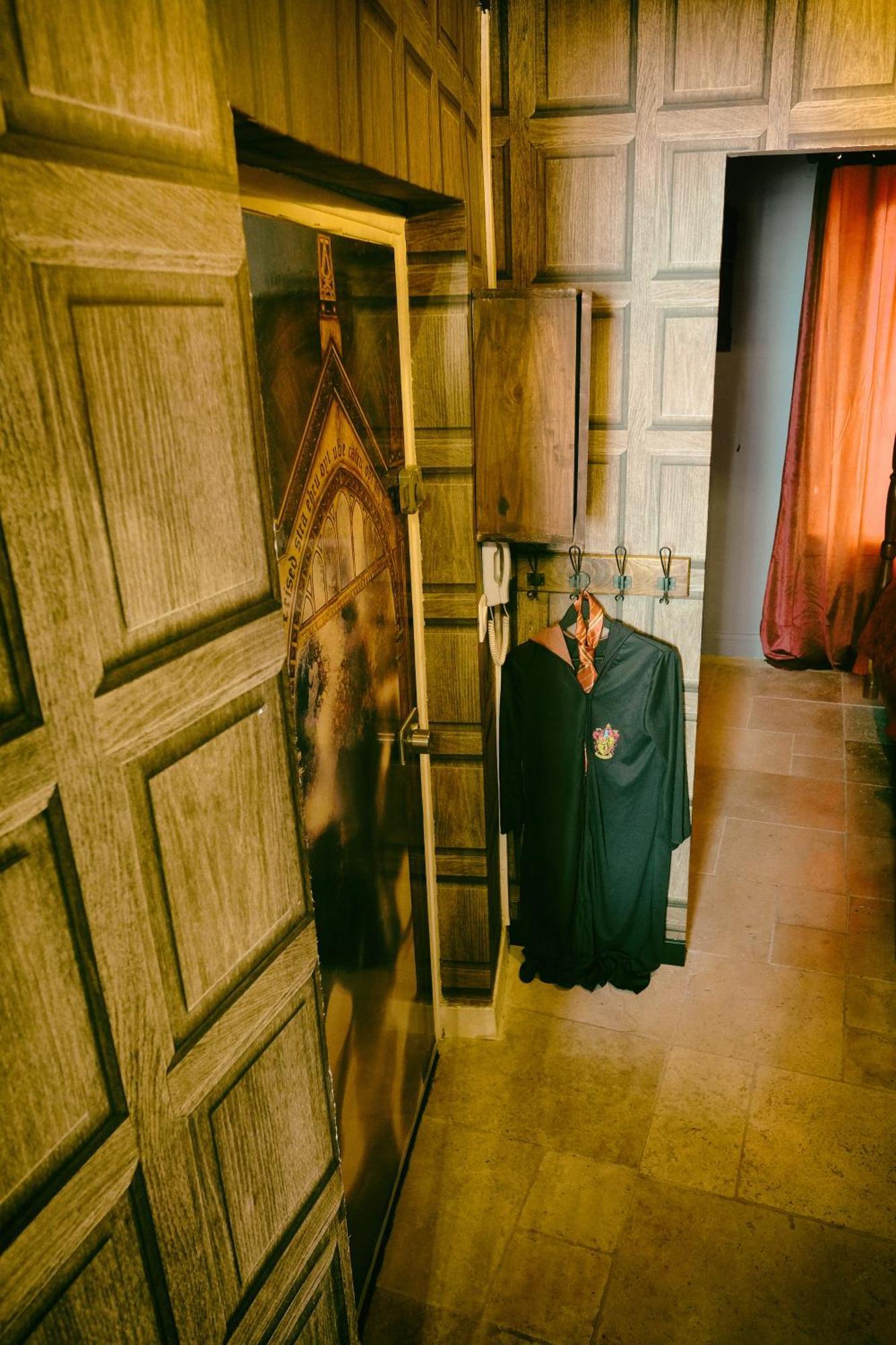 Sorcier Magique & Experience Immersive Caen Buitenkant foto